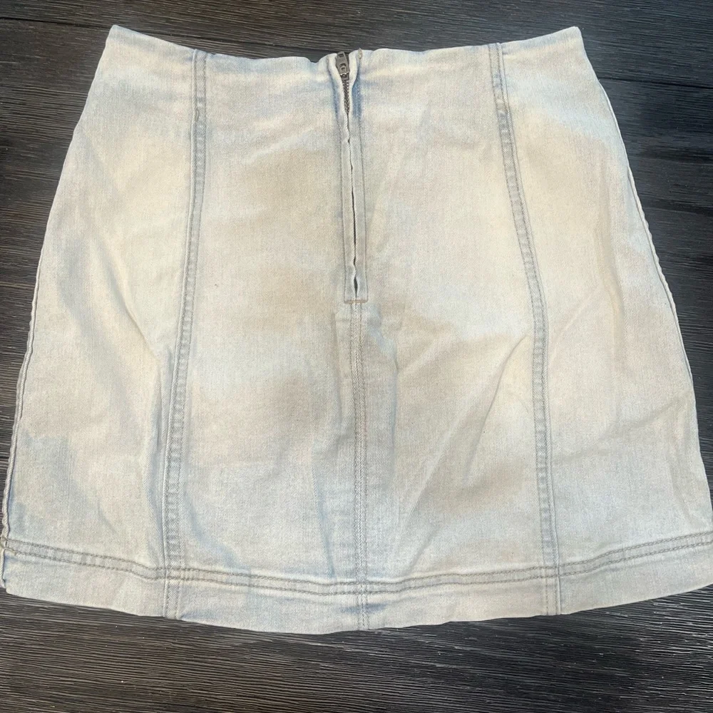 Wild Fable Blue Denim Pencil Mini Skirt - Picture 3 of 4